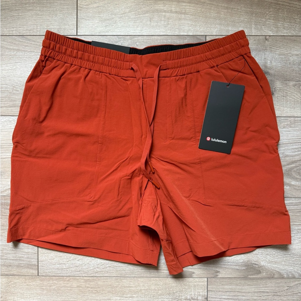 NWT Lululemon Bowline Short 5” Aztek Brick Size L